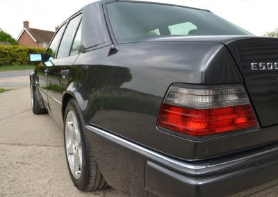MERCEDESE500-16
