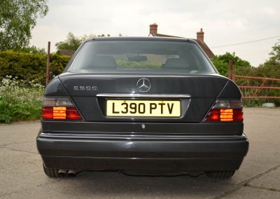 MERCEDESE500-17